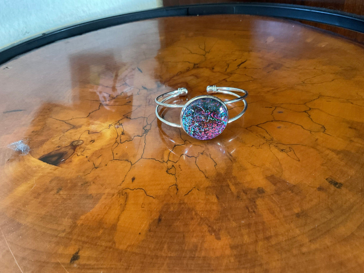Fluid art bracelet round